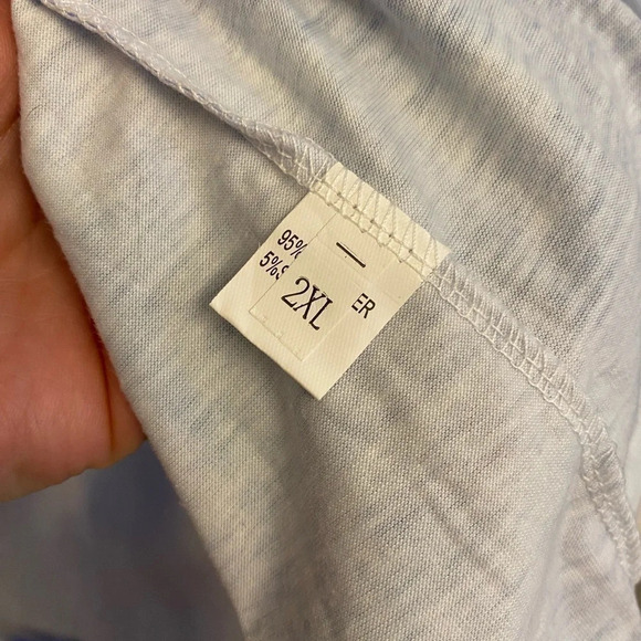 liquid tye dye patterned t-shirt - Picture 2 of 4